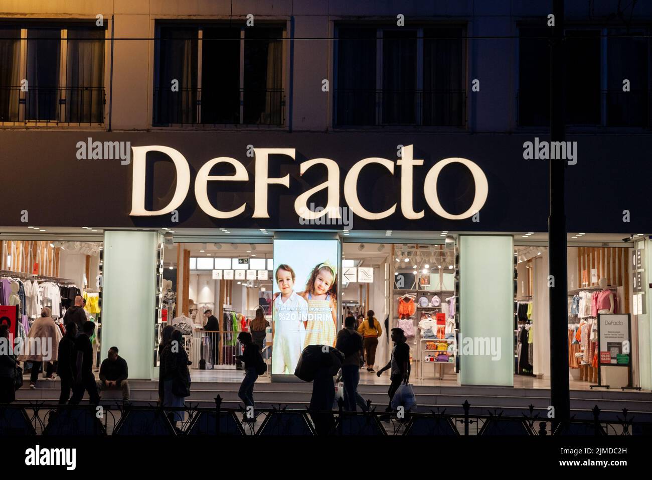 DeFacto İş İlanları 3 DeFacto İş İlanları ve Başvuru Süreci