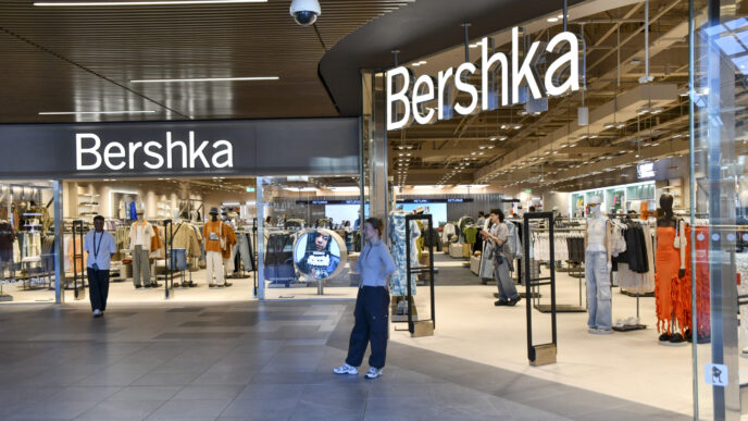 Bershka Türkiye Personel Alımı: Başvuru Şartları ve Süreci