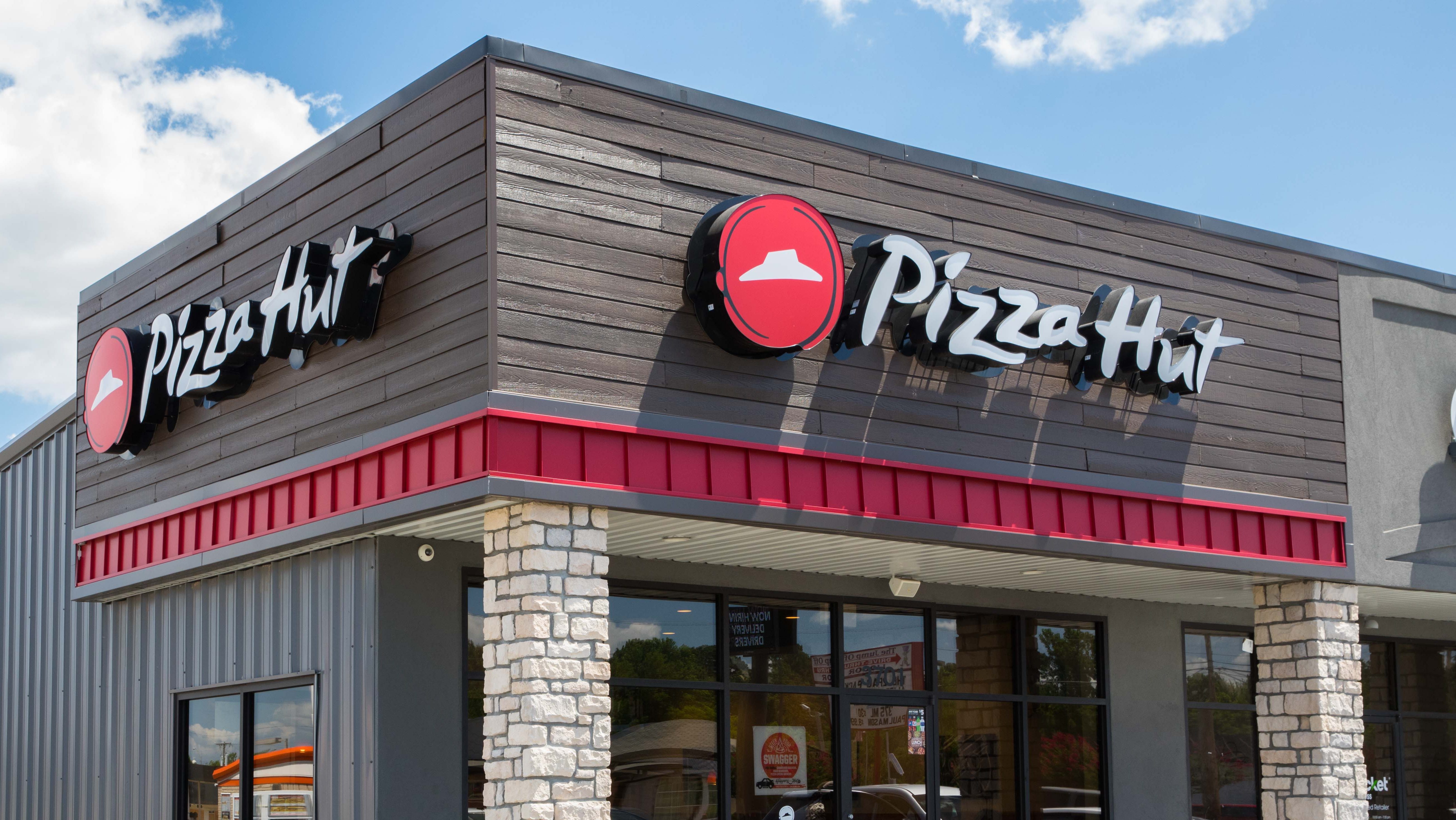 Pizza Hut İş İlanları 3 Pizza Hut Personel Alımı: Çalışma Şartları ve Başvuru Süreci